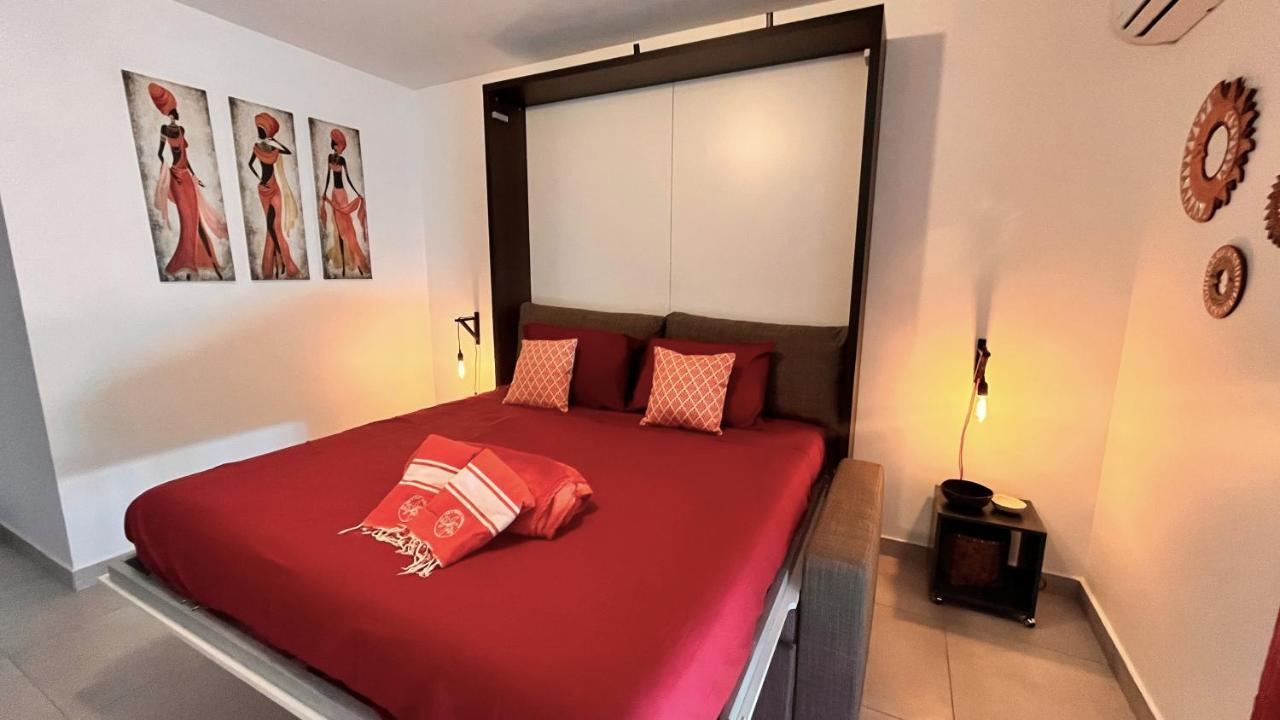 Le Sea-Breeze - Beau Studio Piscine Vue Lagon Marigot  Exterior photo